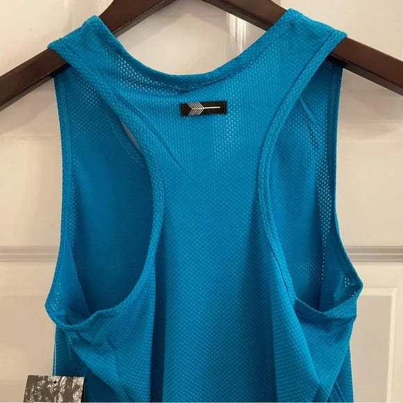 Oiselle Flyout Racerback Tank - NWT - Size 2 - Blue - Picture 10 of 10